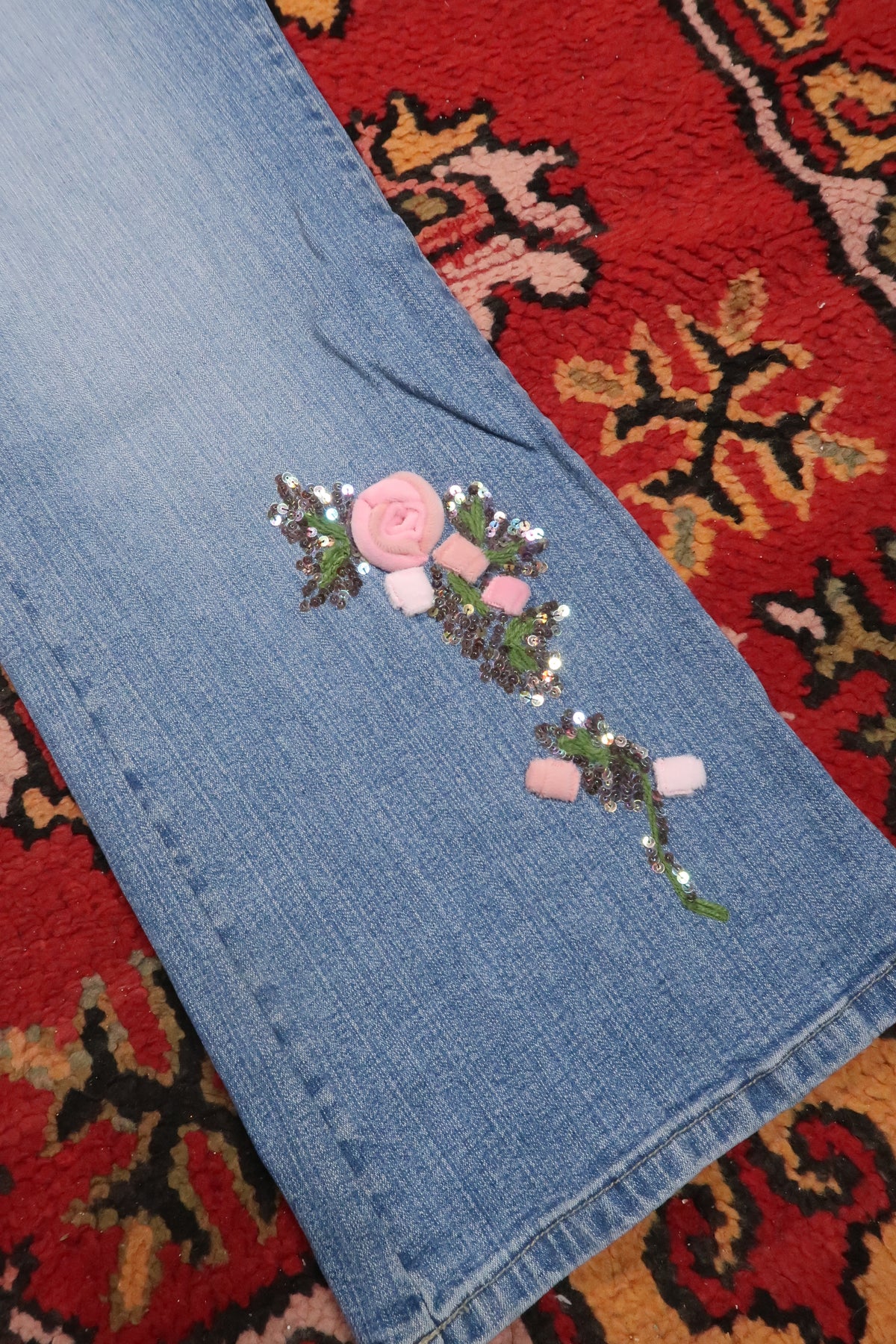 Vintage 2000s Floral Appliqué Embellished Jeans
