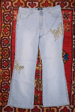 Load image into Gallery viewer, Vintage 2000s Sequin Butterfly Jeans

