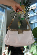 Load image into Gallery viewer, Vintage 2000s White and Gold Shoulder Bag with Chain Strap
