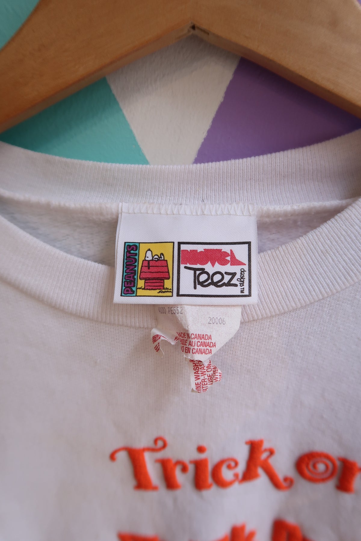 Vintage Snoopy Halloween “Trick or Treat” Sweatshirt