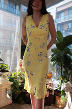 Load image into Gallery viewer, Vintage 2000s yellow floral midi dress by Elektra Vintage, bias cut slip style sundress with a flowy, feminine design.
