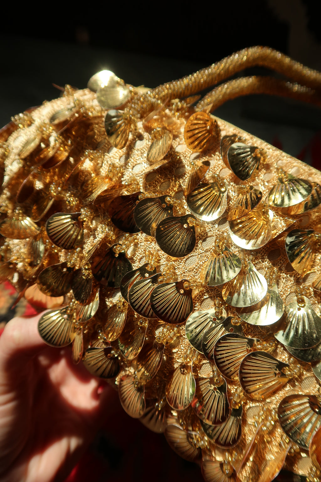 Vintage Gold Scallop Seashell Sequin Bag