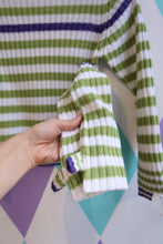 Load image into Gallery viewer, NWT Y2K 2000s Striped Knit Sweater with Matching Fingerless Gloves
