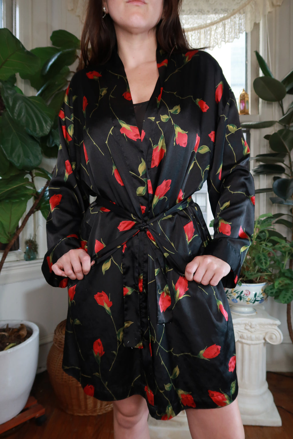 Vintage Y2K Victoria's Secret Black Red Rose Satin Robe