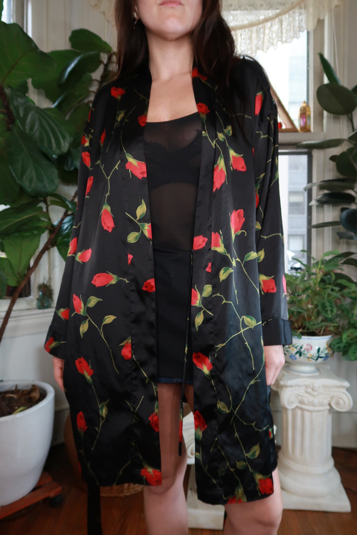 Vintage Y2K Victoria's Secret Black Red Rose Satin Robe