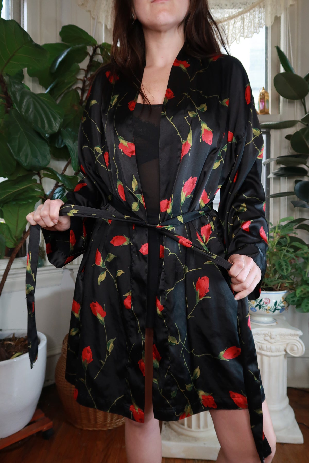 Vintage Y2K Victoria's Secret Black Red Rose Satin Robe
