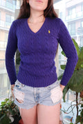 Purple vintage Ralph Lauren Sport cable knit sweater for women, V-neck fitted knit top with classic pattern and ribbed cuffs.