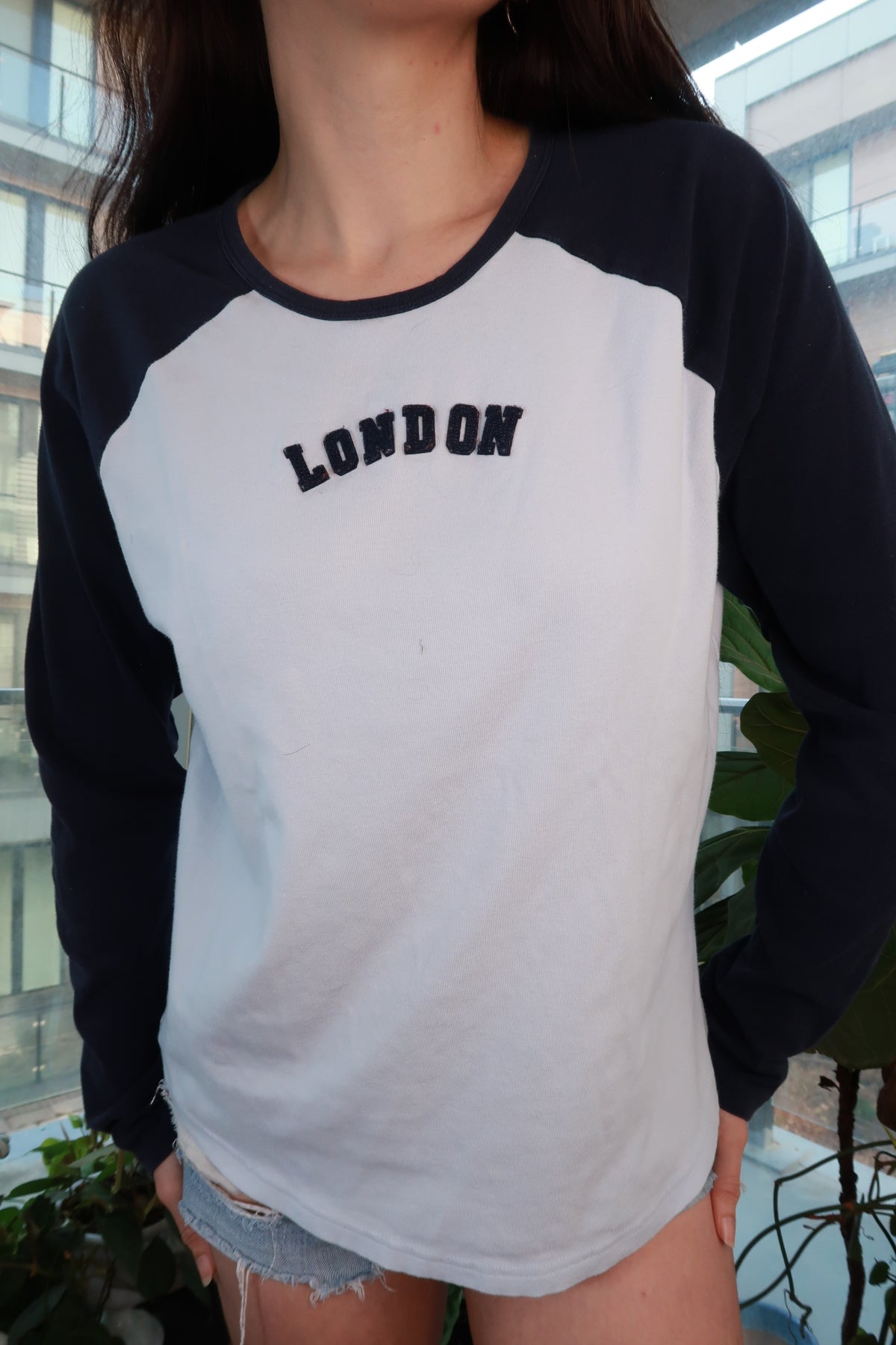 Vintage 2000s GAP London raglan long sleeve women's top with classic Y2K graphic design, styled by Elektra Vintage.