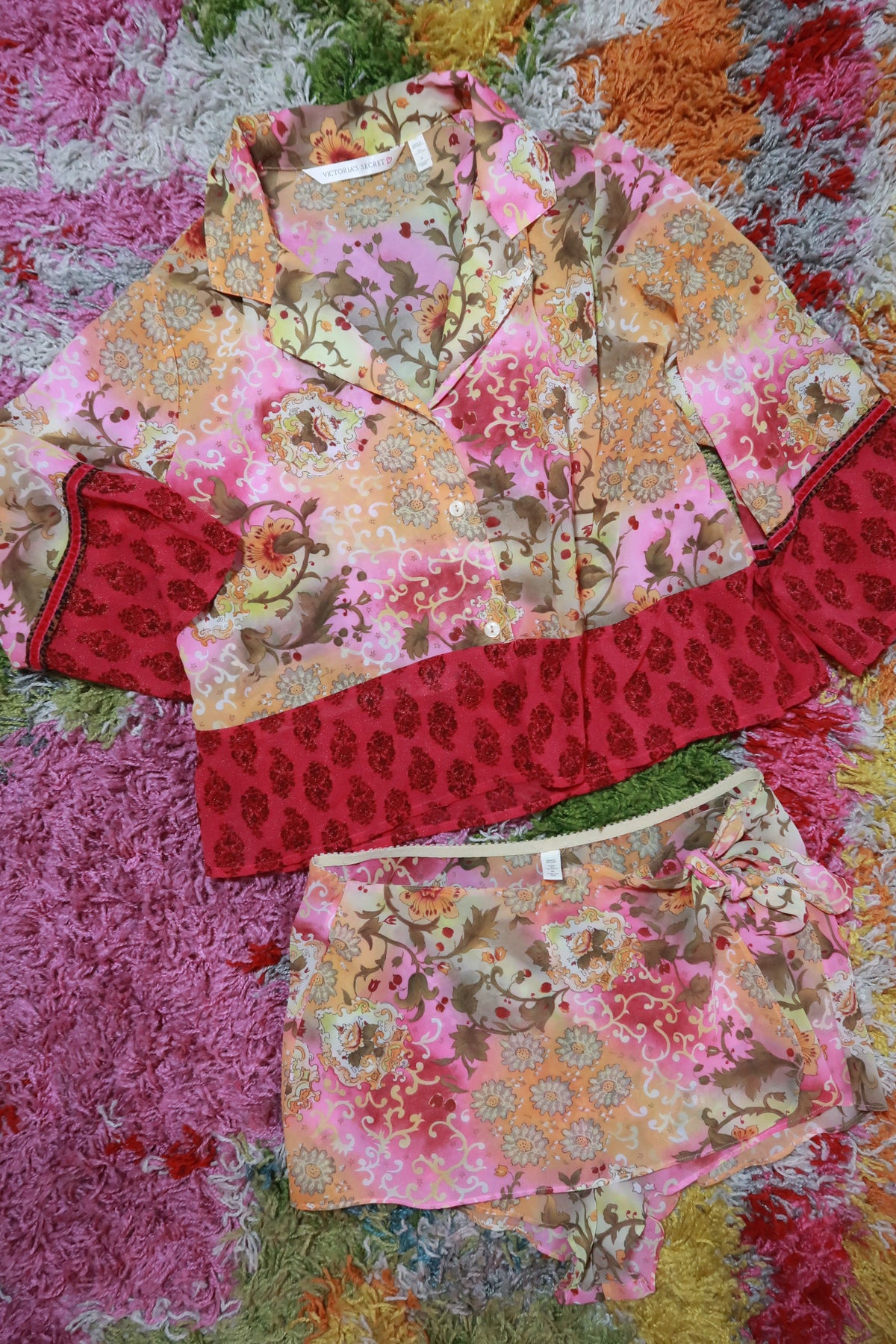 Vintage Y2K Victoria's Secret Floral Pajama Set