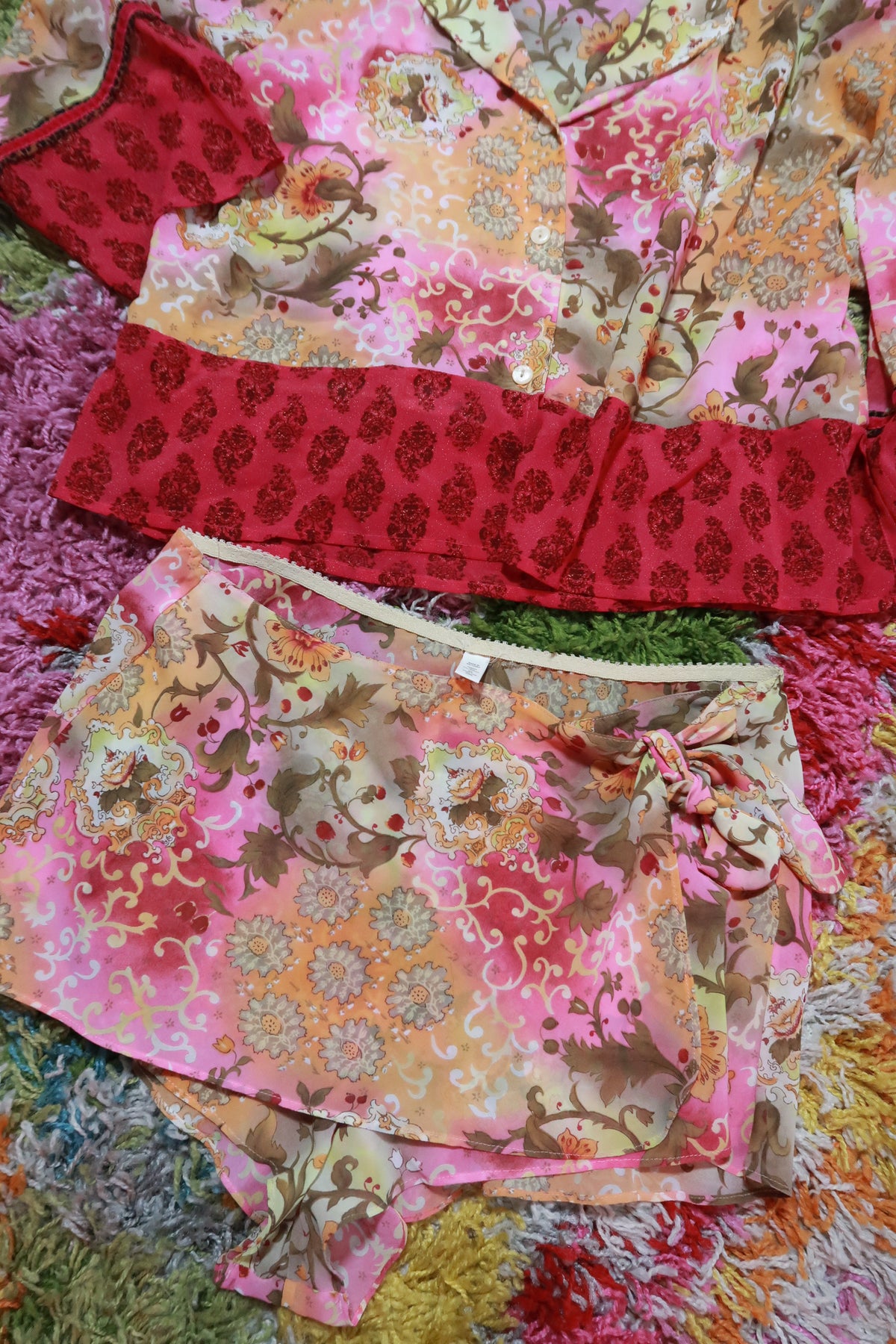 Vintage Y2K Victoria's Secret Floral Pajama Set