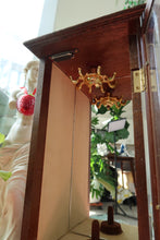 Load image into Gallery viewer, Vintage Wooden Jewelry Box with Floral Etching
