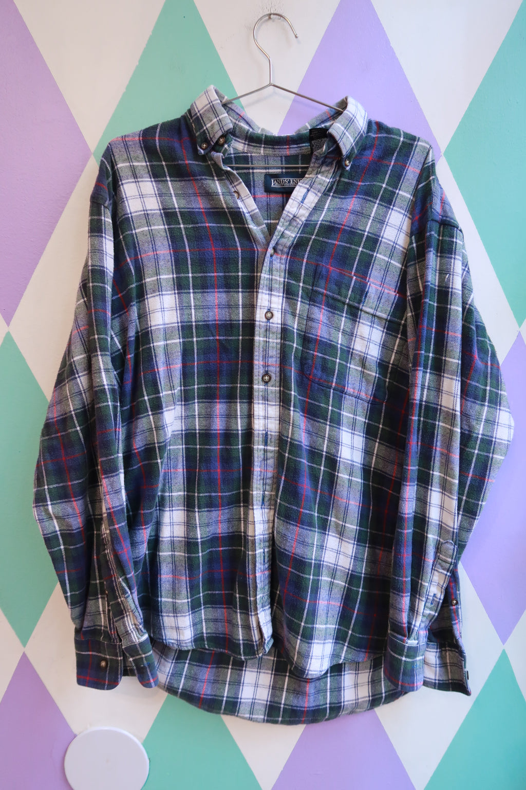 Elektra Vintage men's plaid flannel button-down shirt in green and blue check pattern, classic Lands’ End style, casual top.