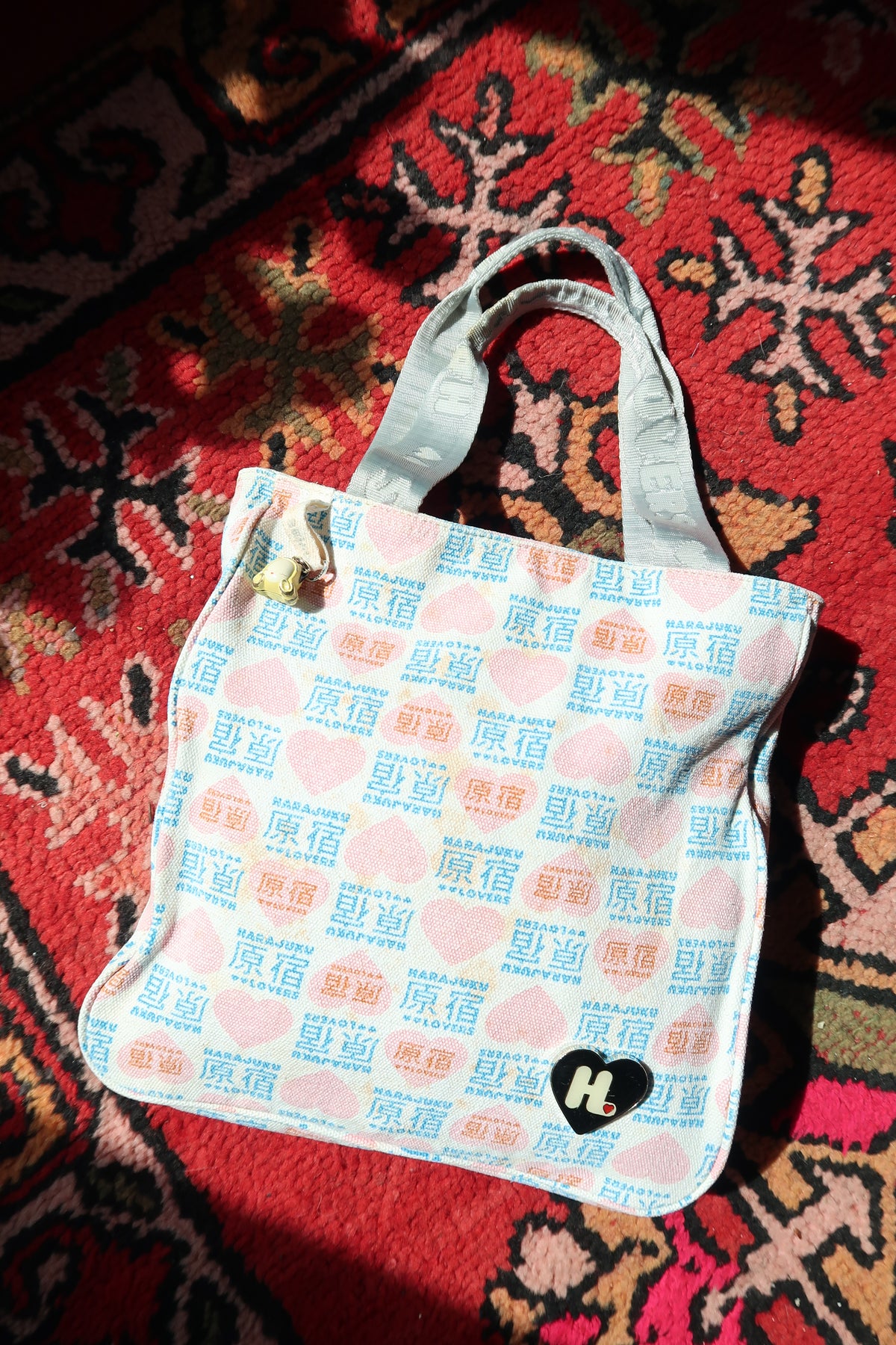 Harajuku Lovers Vintage Tote Bag – Pastel Print with Heart Patch & Charm
