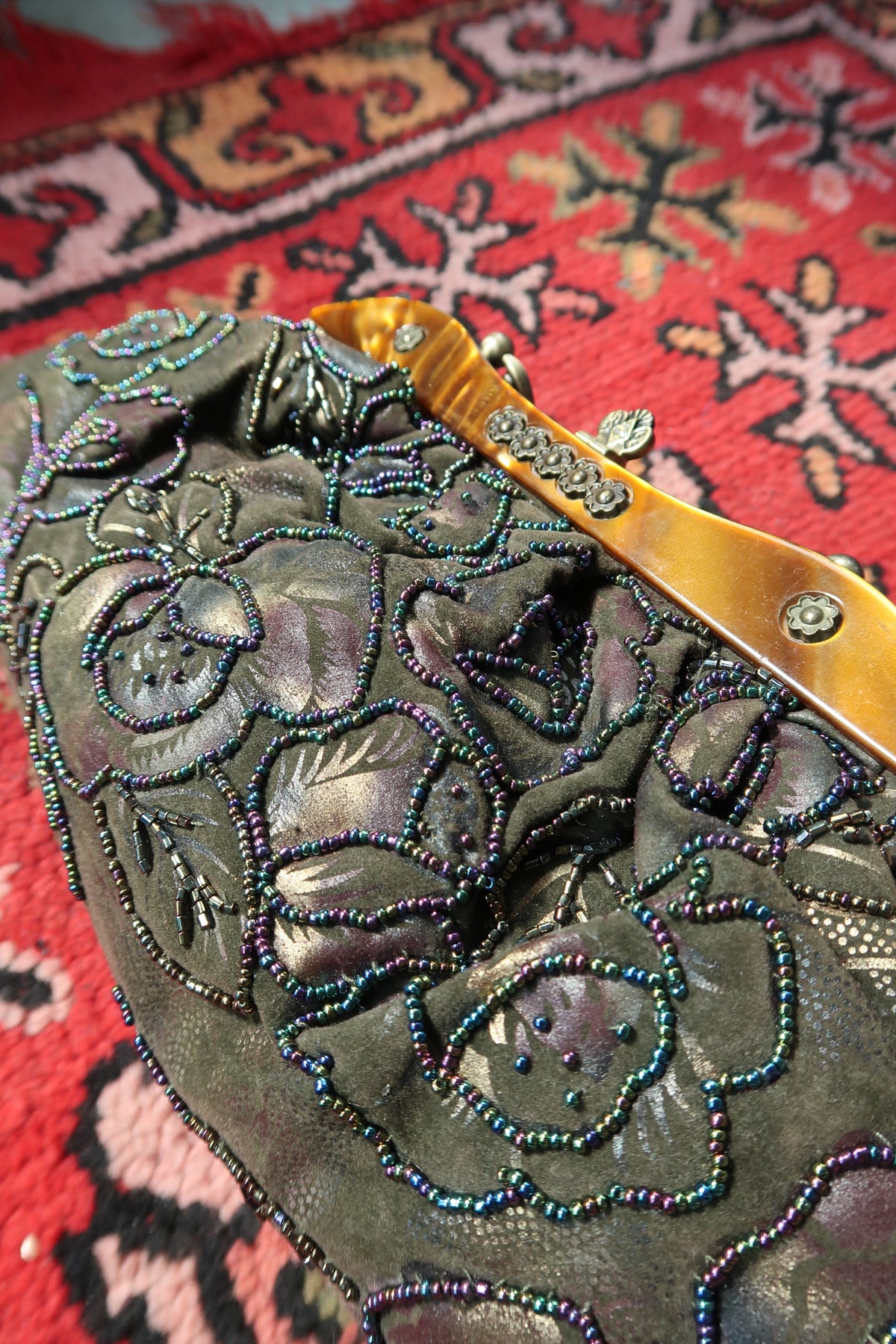 Vintage Beaded Floral Evening Bag – Embroidered Brocade Purse with Filigree Handle