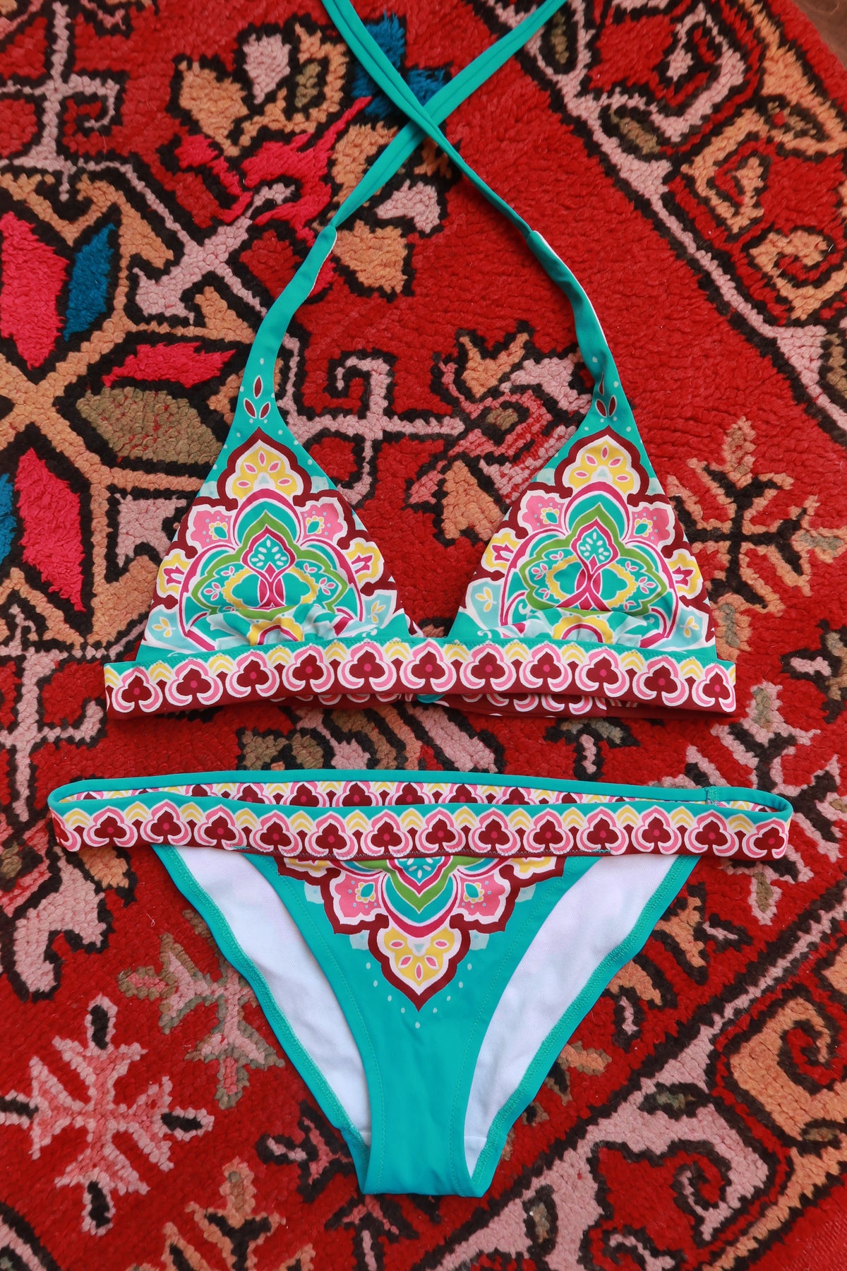 Vintage 2000s Victoria’s Secret boho paisley bikini set by Elektra Vintage, featuring a colorful, patterned design and classic swimwear style.