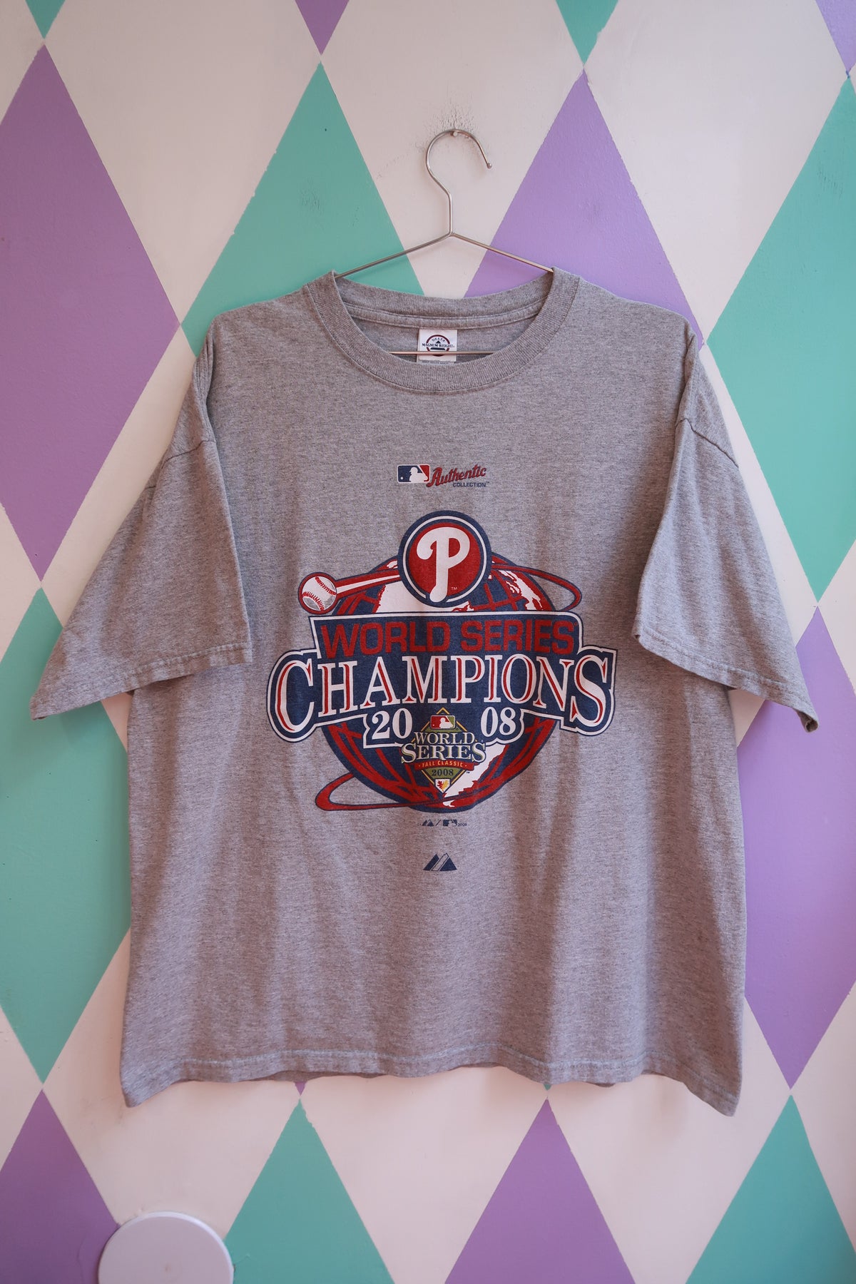 Vintage 2008 Philadelphia Phillies World Series Champions graphic T-shirt by Elektra Vintage, featuring team logo and commemorative design.