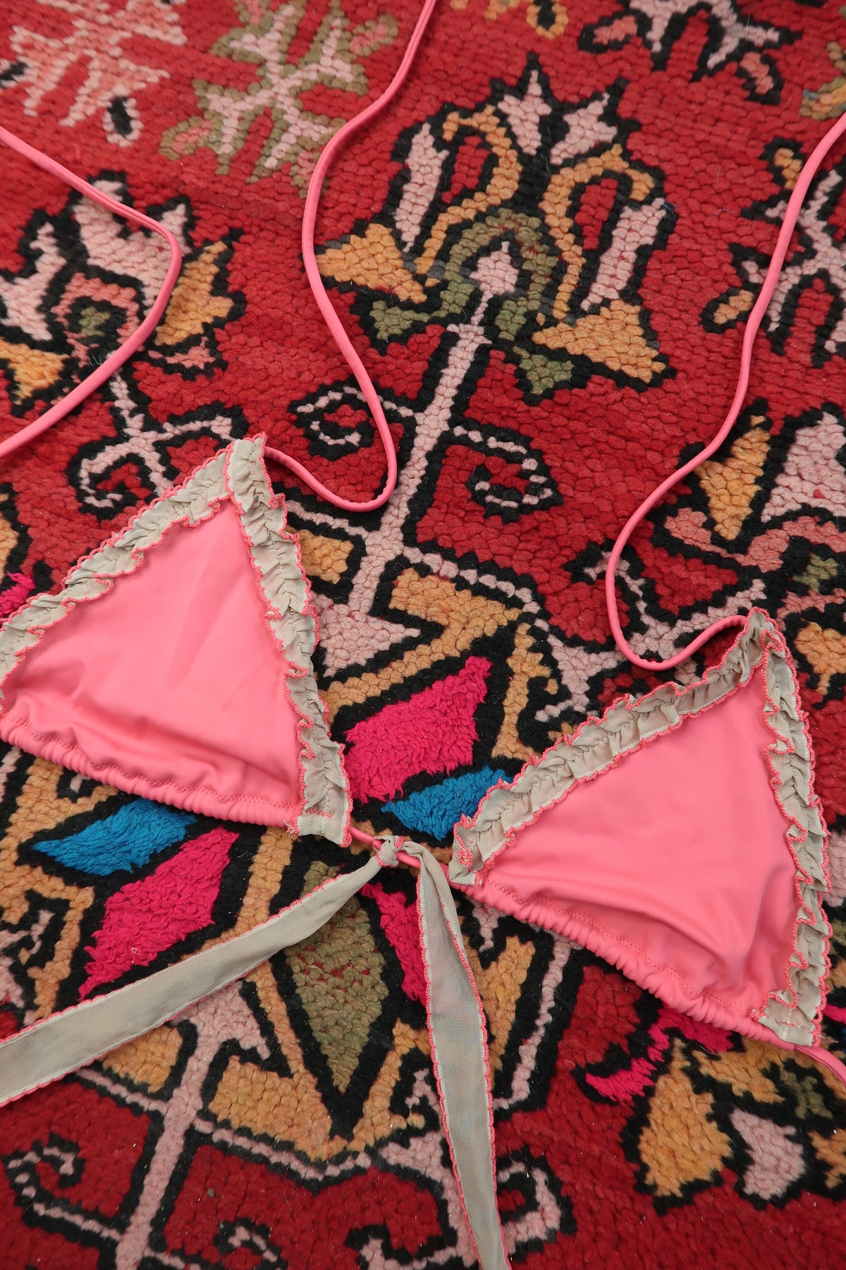 Vintage 2000s Victoria’s Secret Pink Triangle Bikini Top – Ruffle Trim Y2K Swim