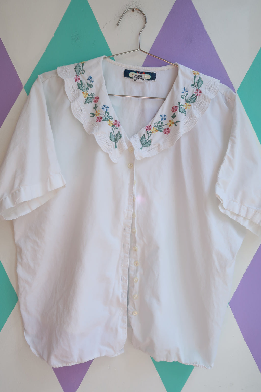 Vintage Embroidered Floral Collar Blouse