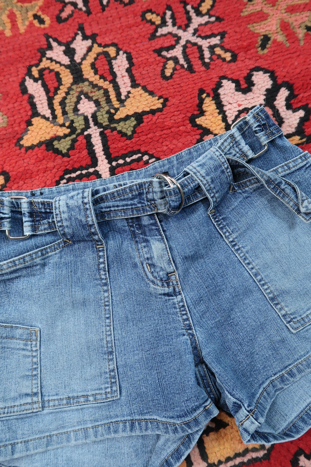 Vintage Y2k Belted Denim Shorts