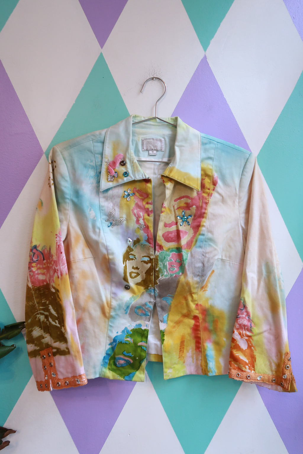 Vintage hand-painted pop art embellished jacket by Elektra Vintage, featuring colorful artistic designs and detailed embroidery.