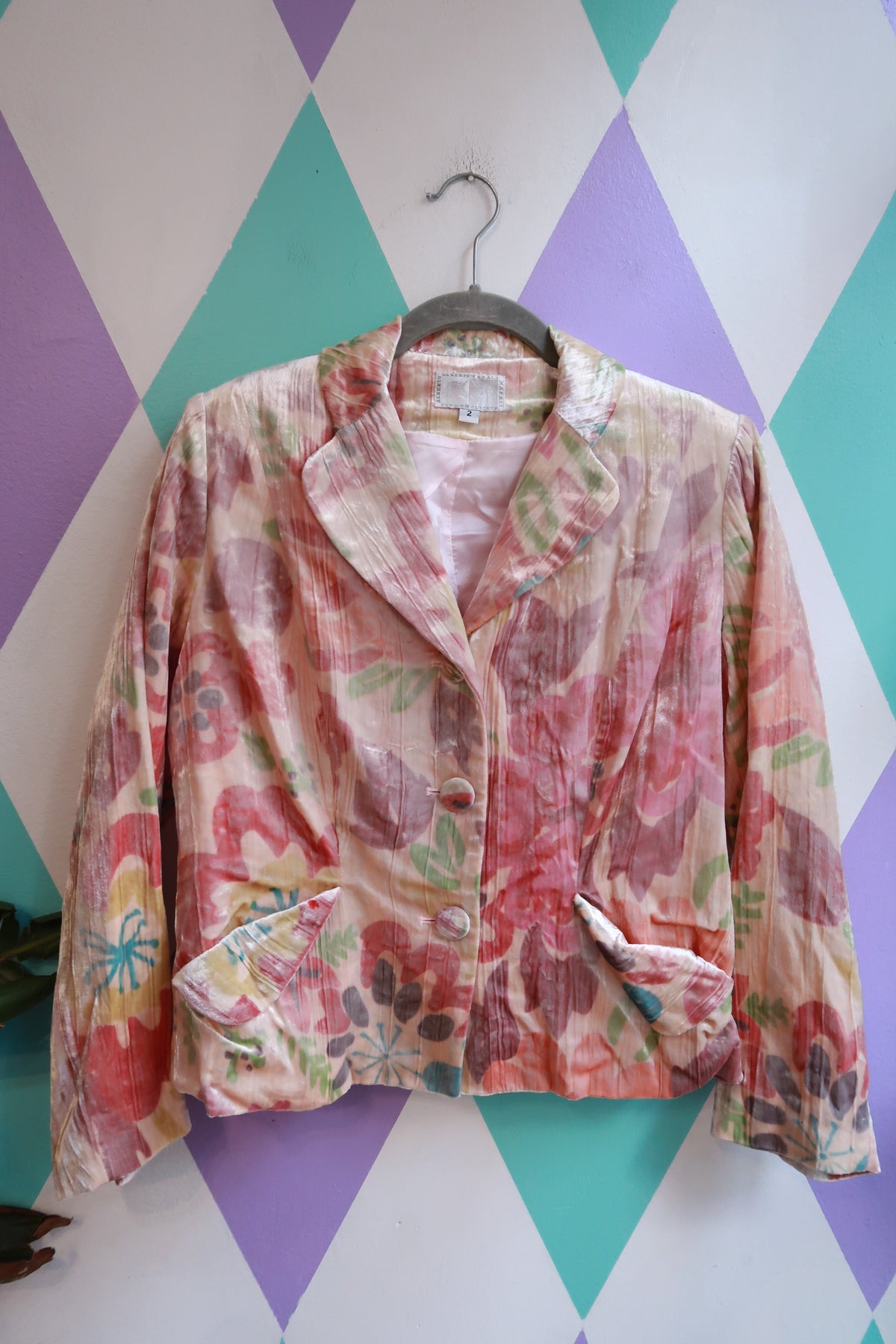Women's vintage pastel floral crushed velvet blazer jacket by Elektra Vintage, featuring soft pastel floral pattern and textured velvet fabric.