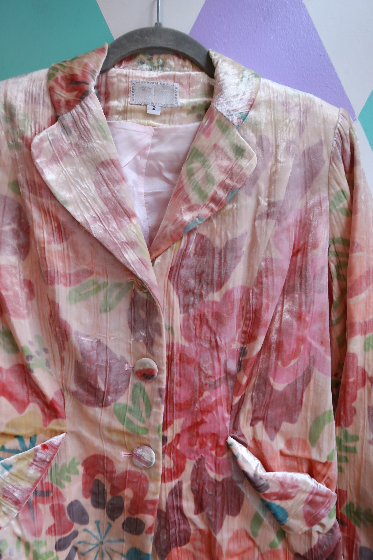 Women's vintage pastel floral crushed velvet blazer jacket by Elektra Vintage, featuring a soft floral pattern and tailored fit.