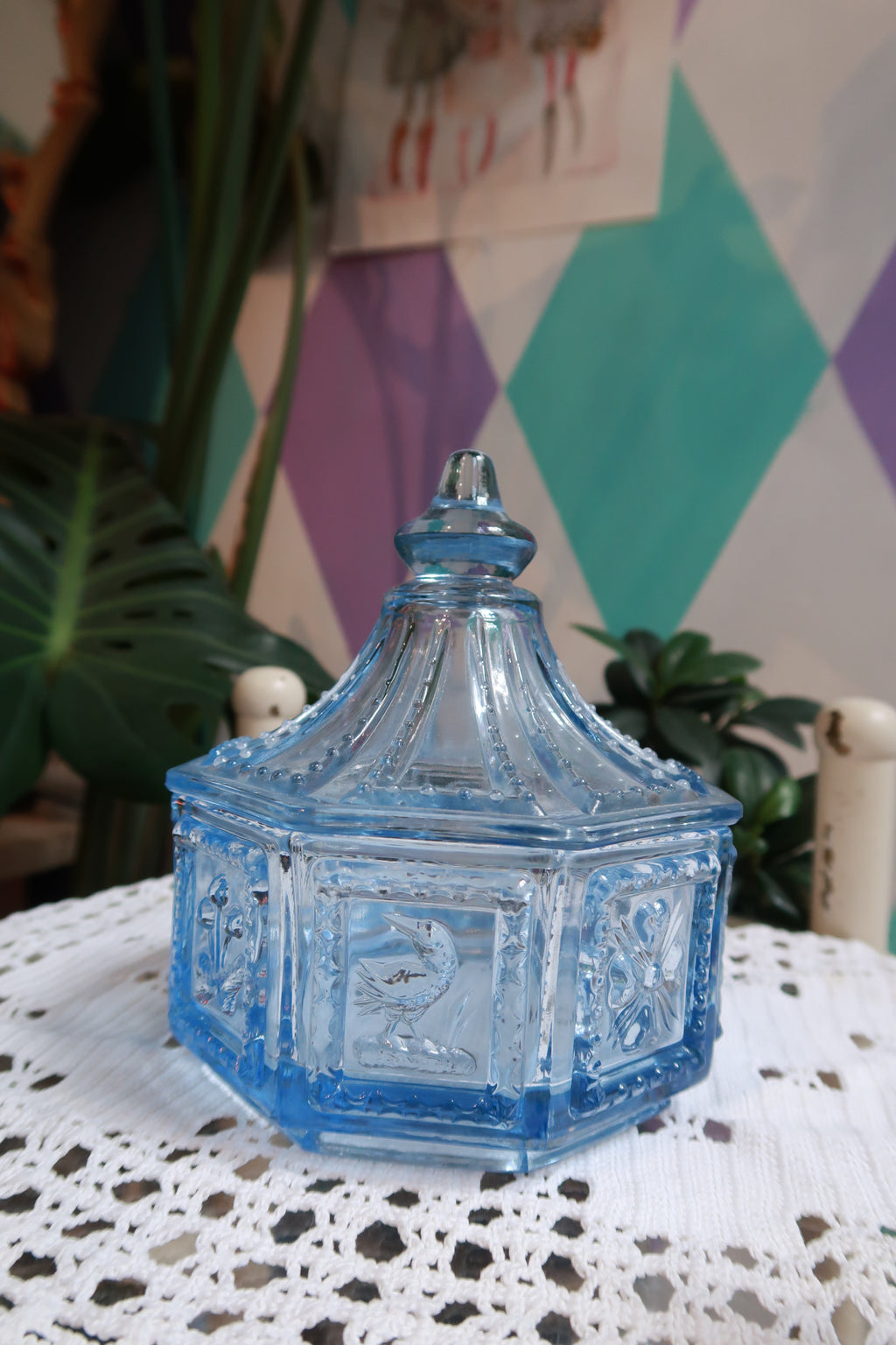 Elektra Vintage blue glass trinket box and candy dish with intricate design, perfect for storing small jewelry or sweets.