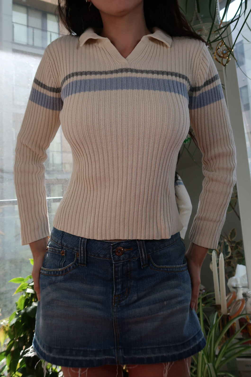 Y2K Ribbed Knit Sweater – Cream Collared Pullover with Blue Stripes