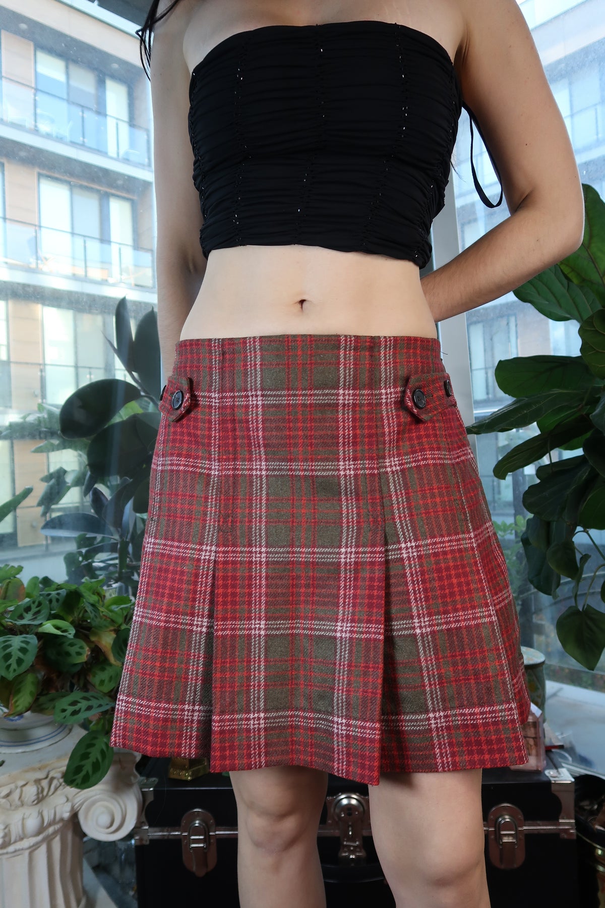 Vintage 2000s GAP Plaid Wool Pleated Mini Skirt - Elektra Vintage