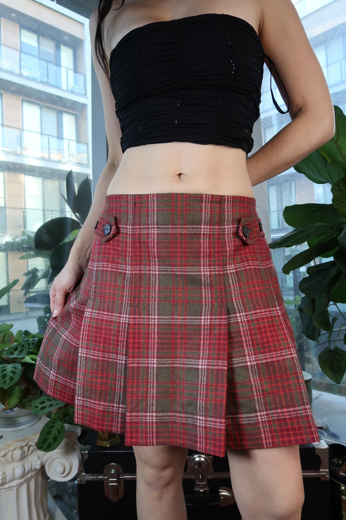 Vintage 2000s GAP Plaid Wool Pleated Mini Skirt