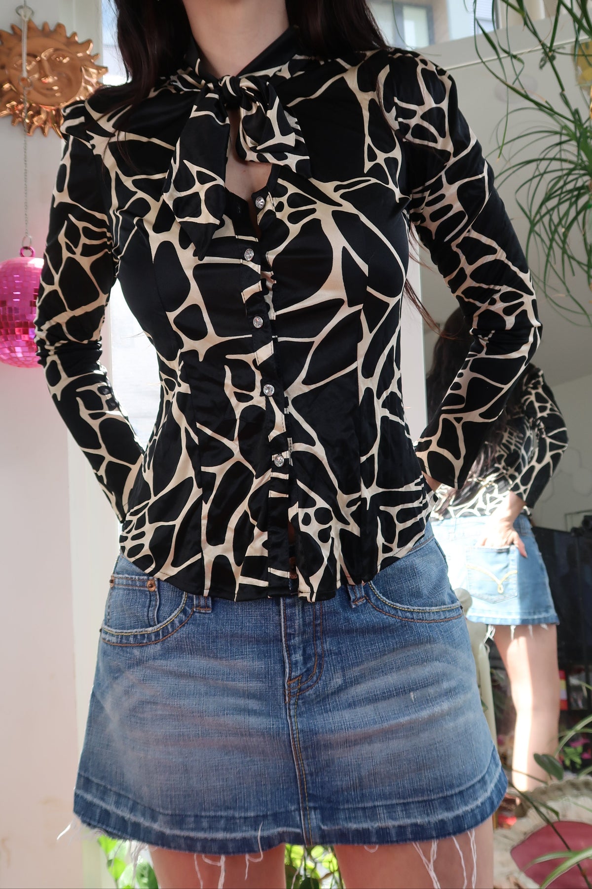Vintage Giraffe Print Satin Blouse – 2000s Tie Neck & Crystal Button Down