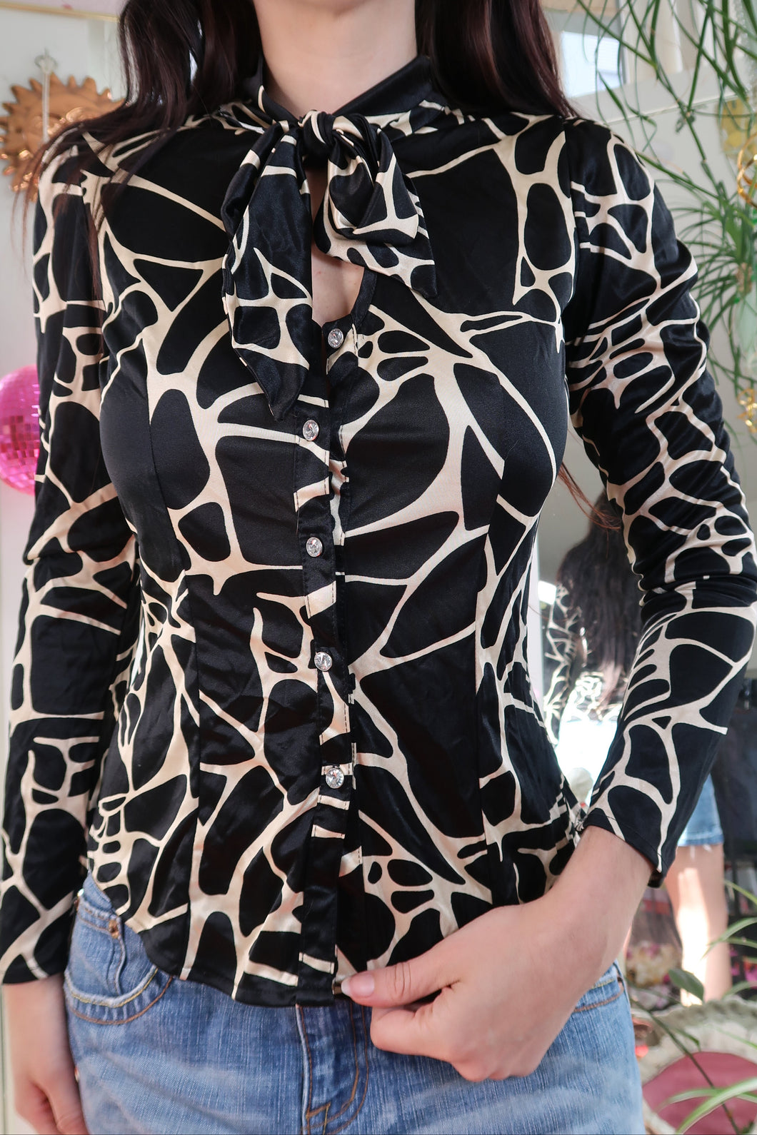 Vintage Giraffe Print Satin Blouse – 2000s Tie Neck & Crystal Button Down