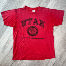 Load image into Gallery viewer, 90s Vintage University of Utah t-shirt
