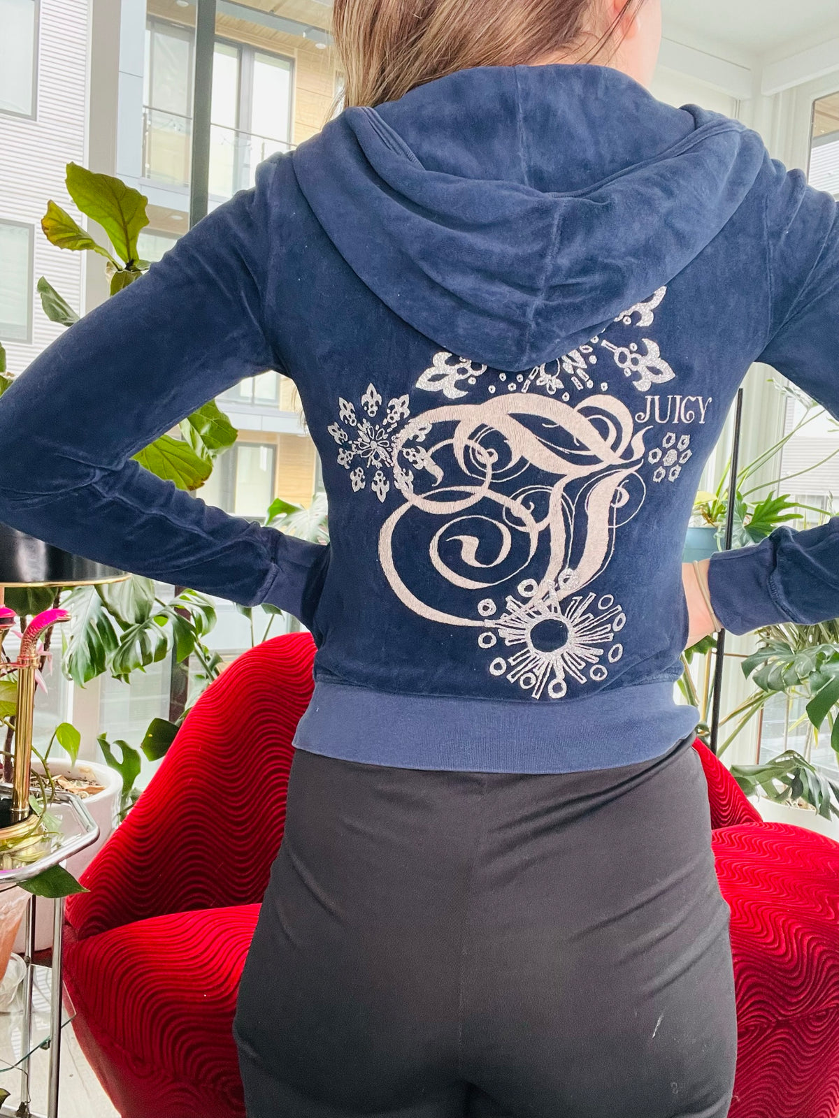 Vintage 2000s Juicy Couture Navy Blue Velour Tracksuit Jacket - Elektra Vintage