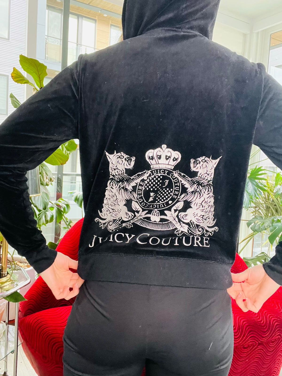 2000s Juicy Couture Black Velour Tracksuit Jacket - Elektra Vintage