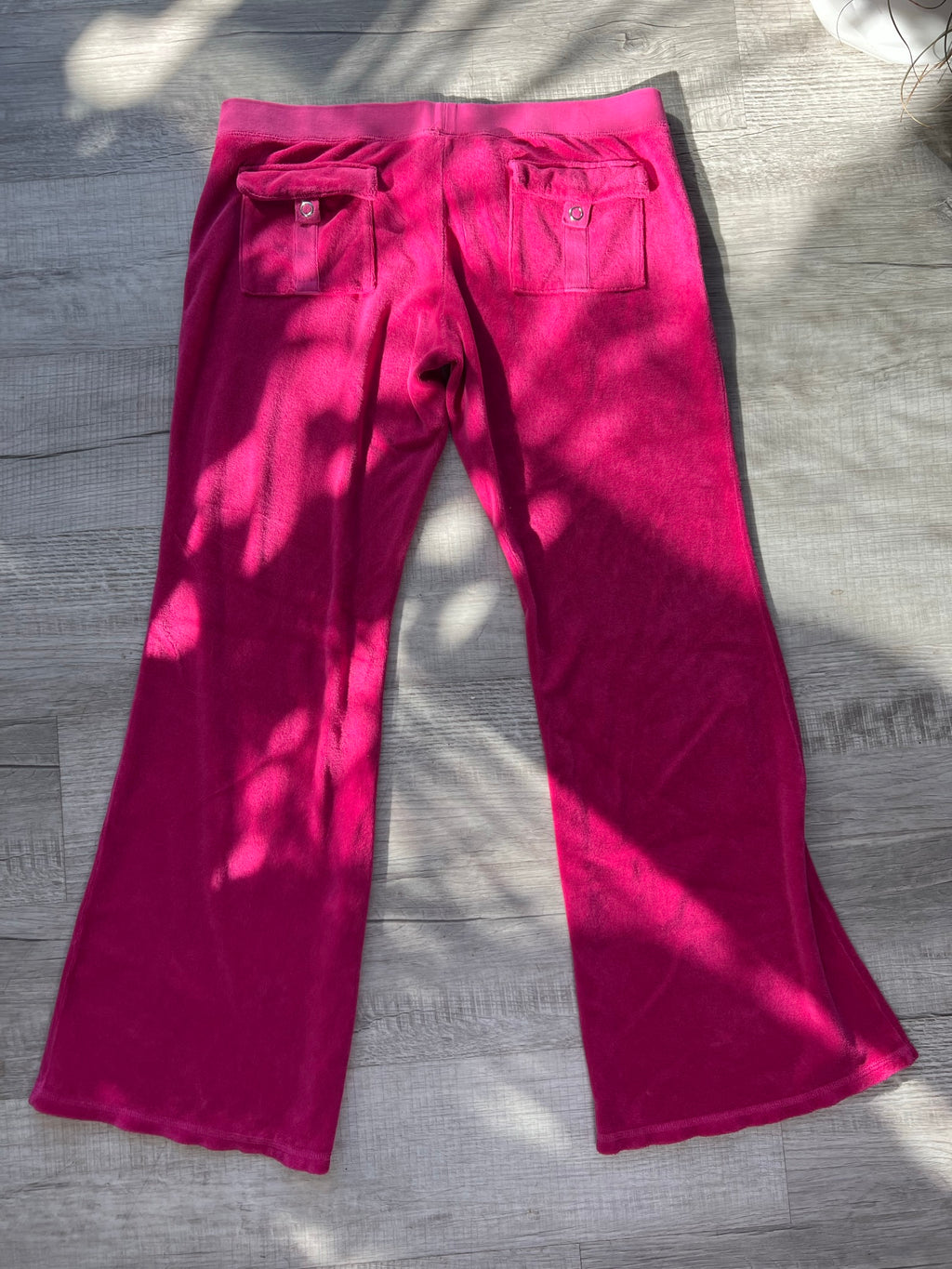 Y2K Vintage Juicy Couture Pink Velour Sweatpants - Elektra Vintage