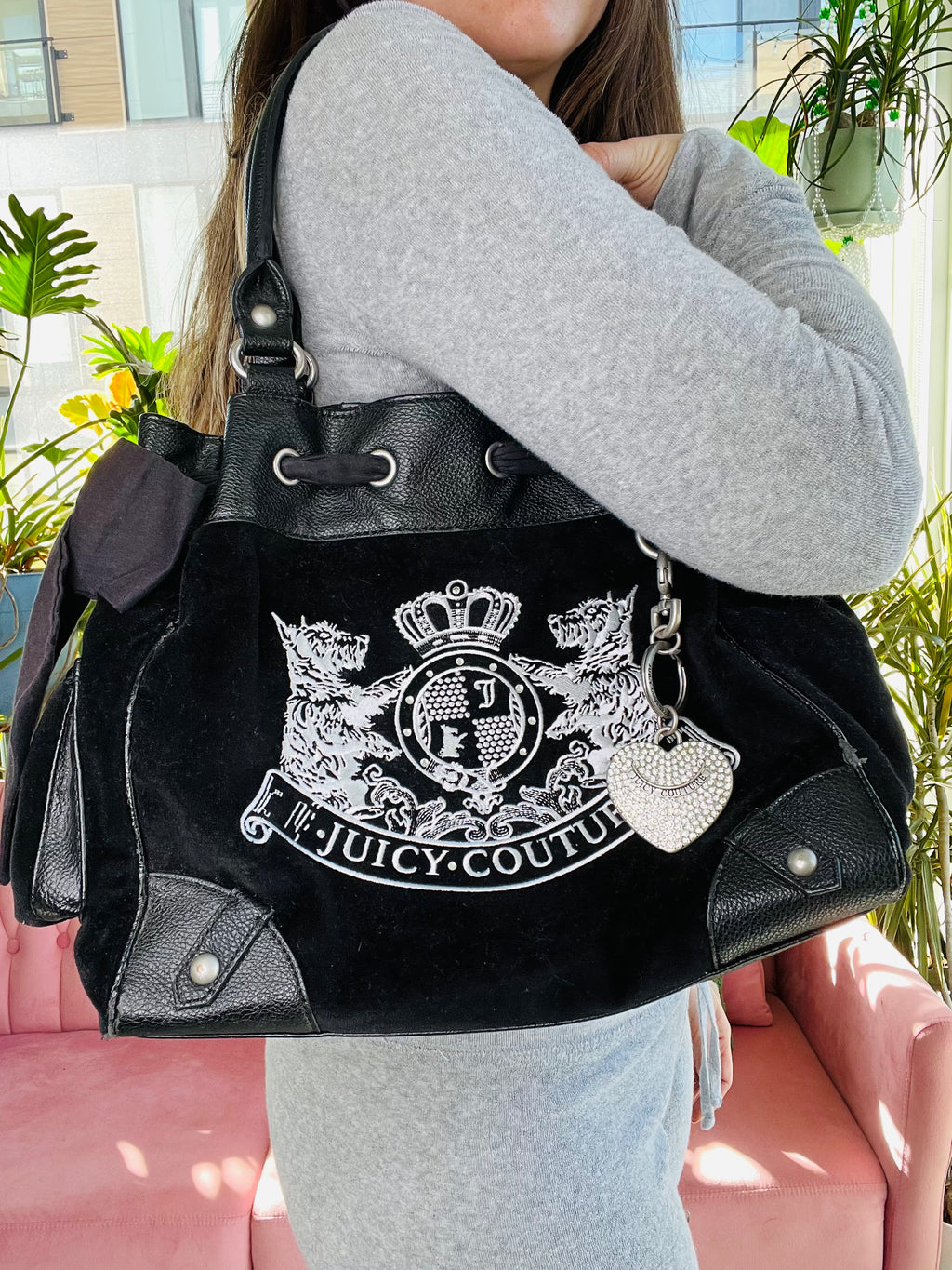 Y2K Vintage Juicy Couture Black Daydreamer Handbag - Elektra Vintage